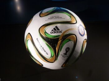 soccer ball 2014 fifa world cup By Nicola - Own work, CC BY-SA 4.0, https://commons.wikimedia.org/w/index.php?curid=48382362